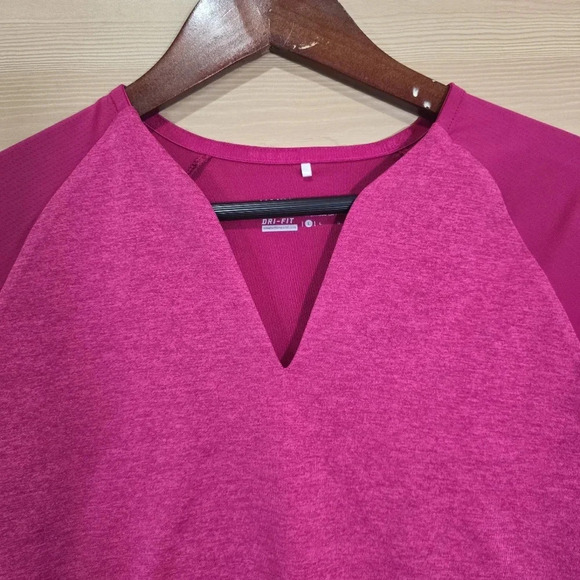 NIKE Golf Tour Performance Womens Pink DRI-FIT Collarless Pink‎ Top Size Large - Picture 2 of 6